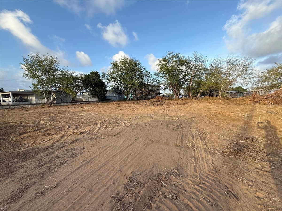 SR 3301 km 0.5 BO BOQUERON EL COMBATE WARD — photo 10 of 43