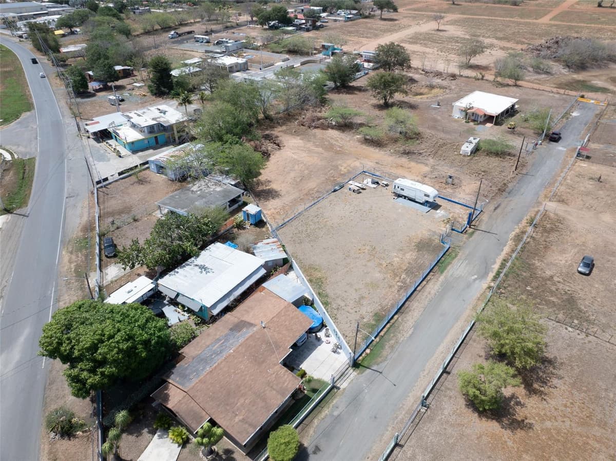 SR 3301 km 0.5 BO BOQUERON EL COMBATE WARD — photo 32 of 43