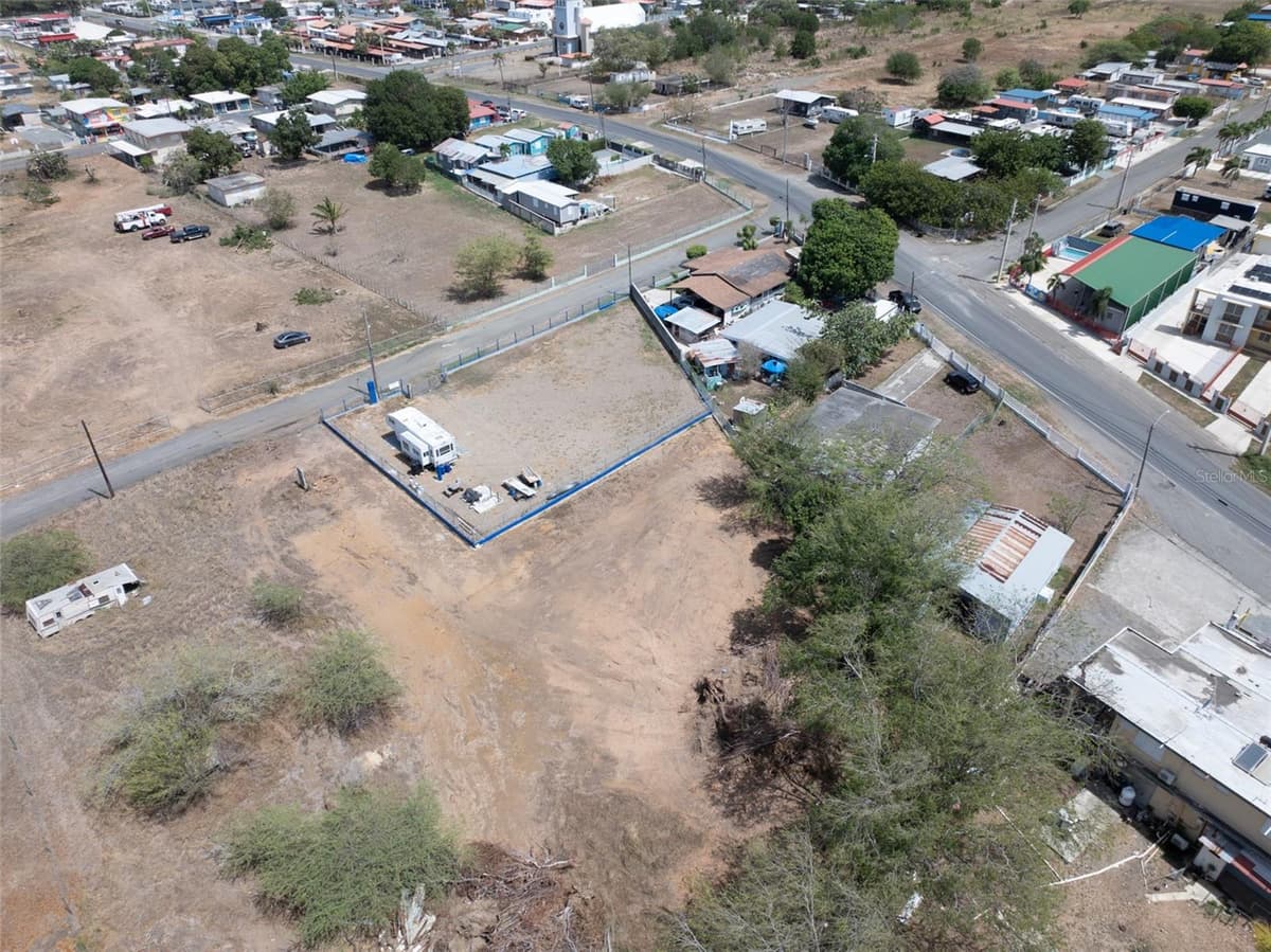 SR 3301 km 0.5 BO BOQUERON EL COMBATE WARD — photo 24 of 43