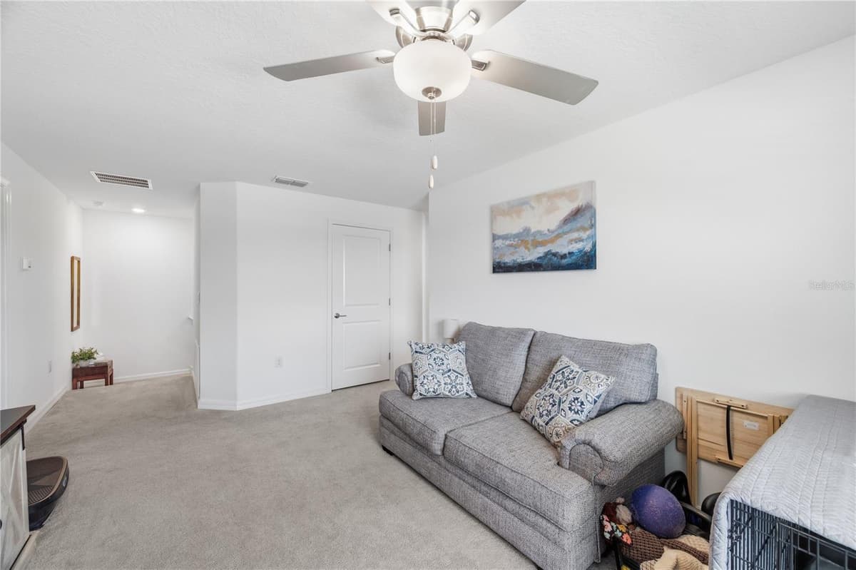 9735 ASHWORTH PLACE — photo 17 of 37