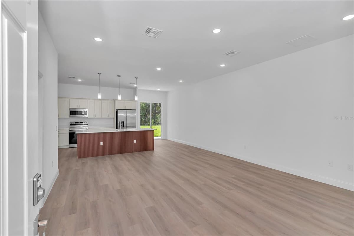 6202 MARINER TERRACE — photo 14 of 42