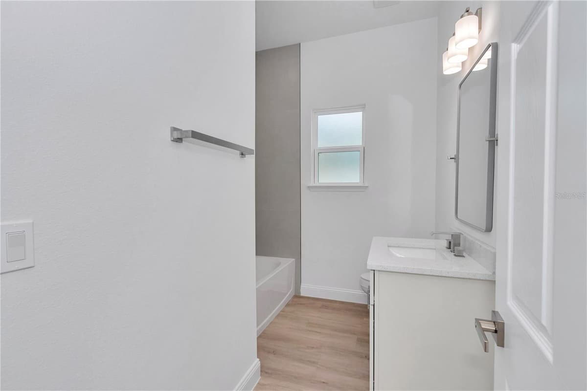 6202 MARINER TERRACE — photo 28 of 42