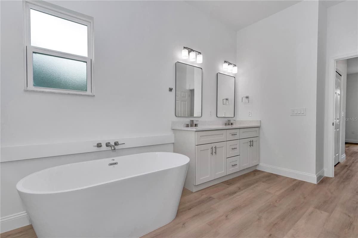 6202 MARINER TERRACE — photo 4 of 42