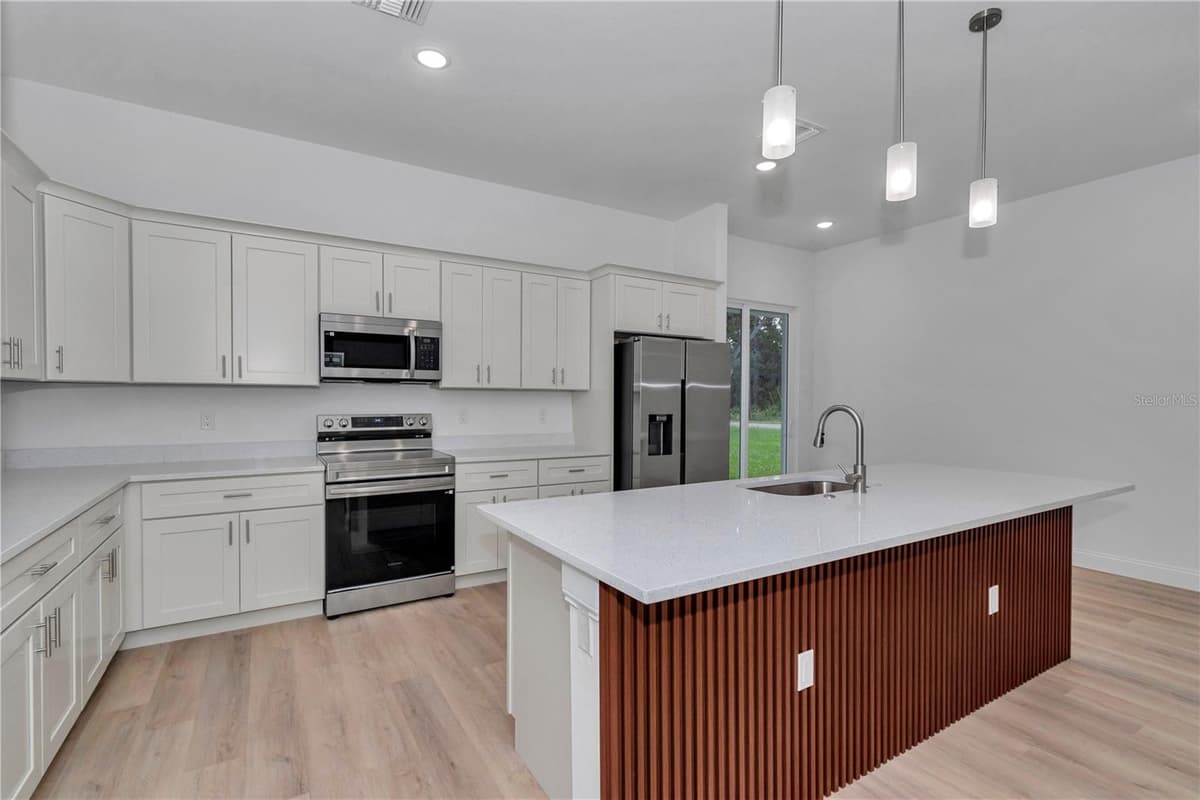 6202 MARINER TERRACE — photo 16 of 42