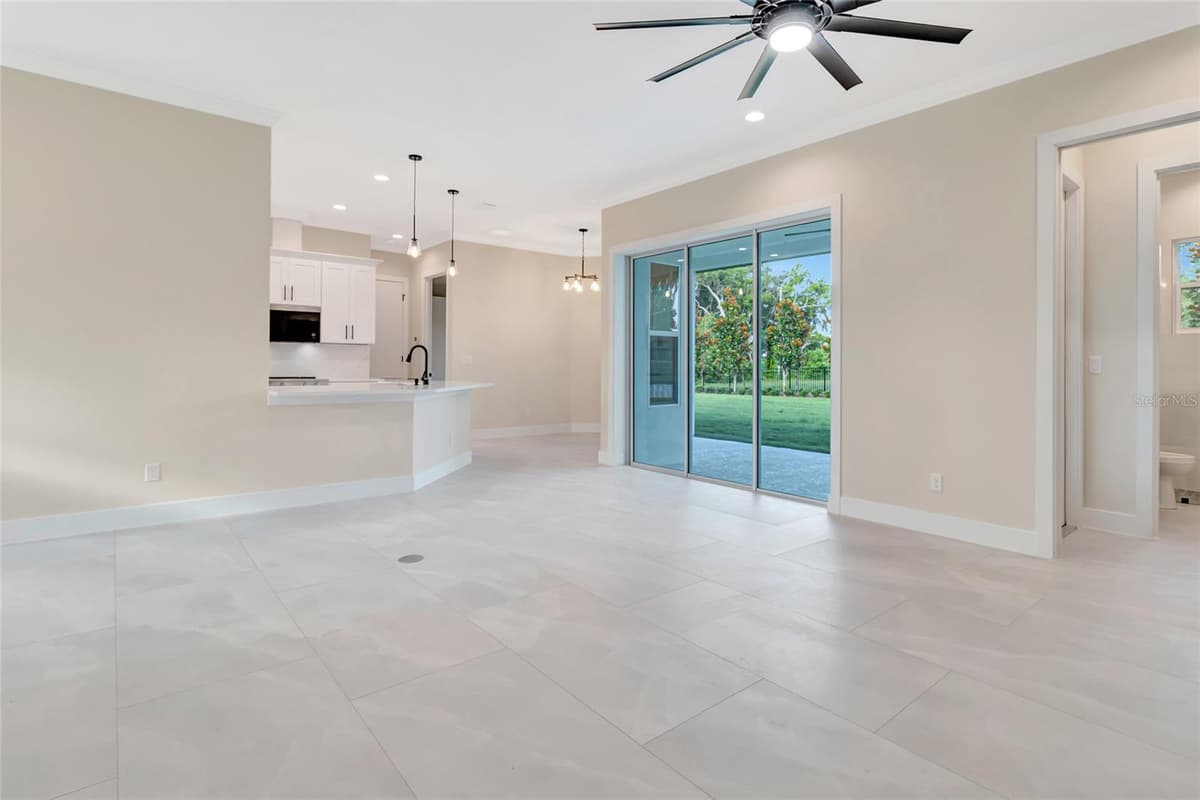 17557 NINTH STREET — photo 12 of 47