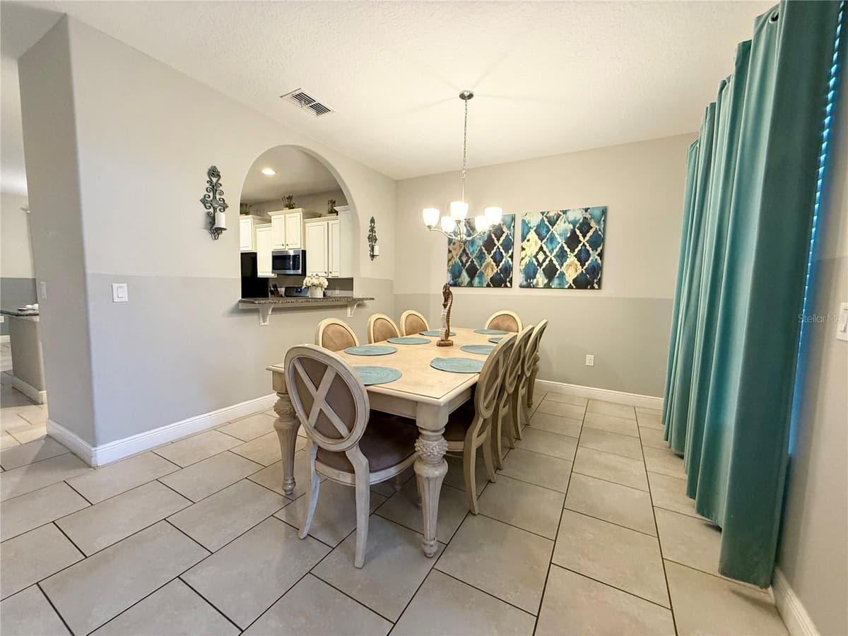 5294 WILDWOOD WAY — photo 3 of 26