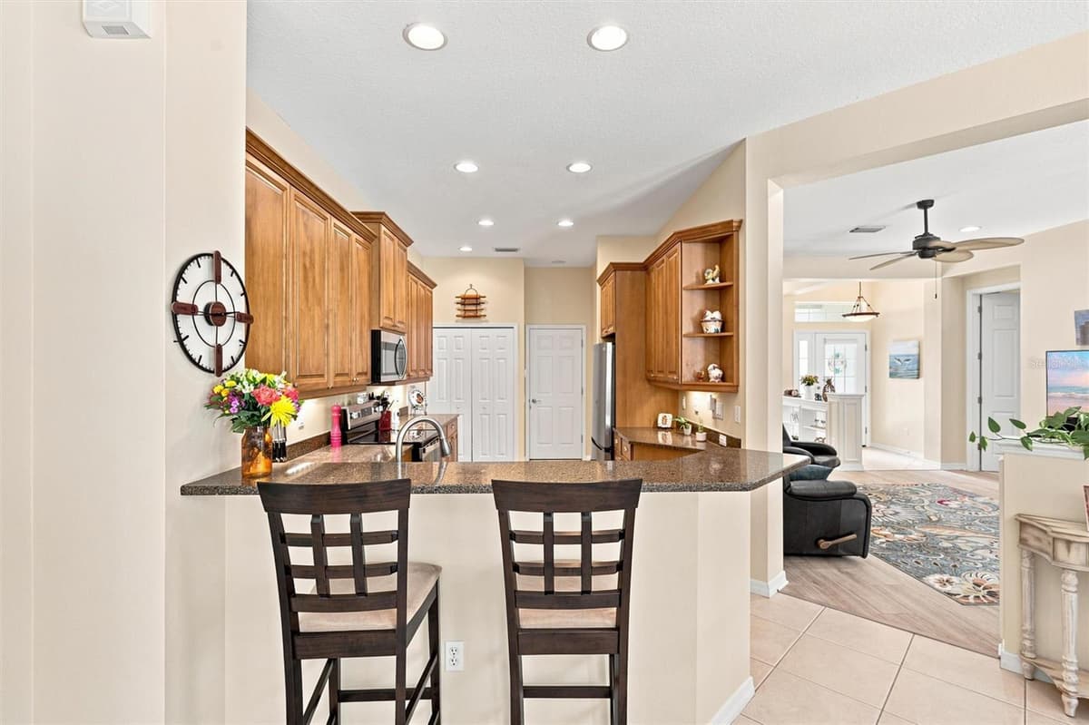 11758 HIDDEN FOREST LOOP — photo 13 of 99