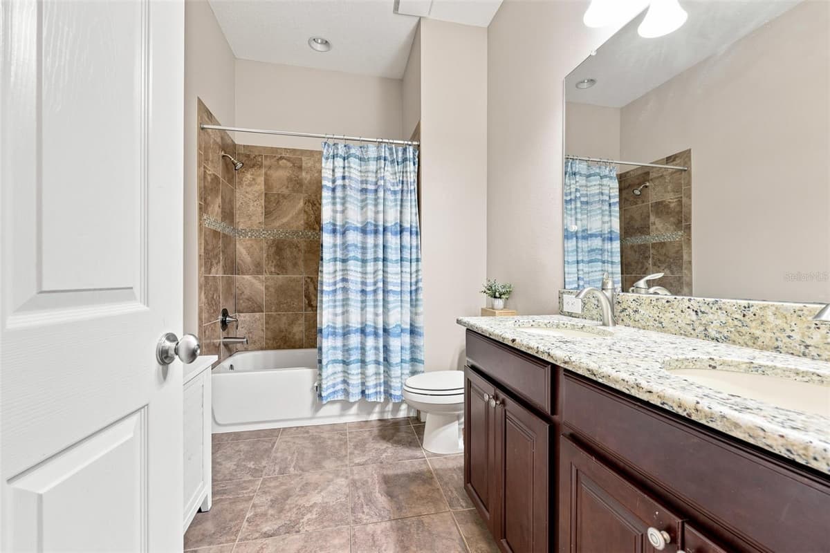 15512 MOSSY RIDGE LANE — photo 35 of 59