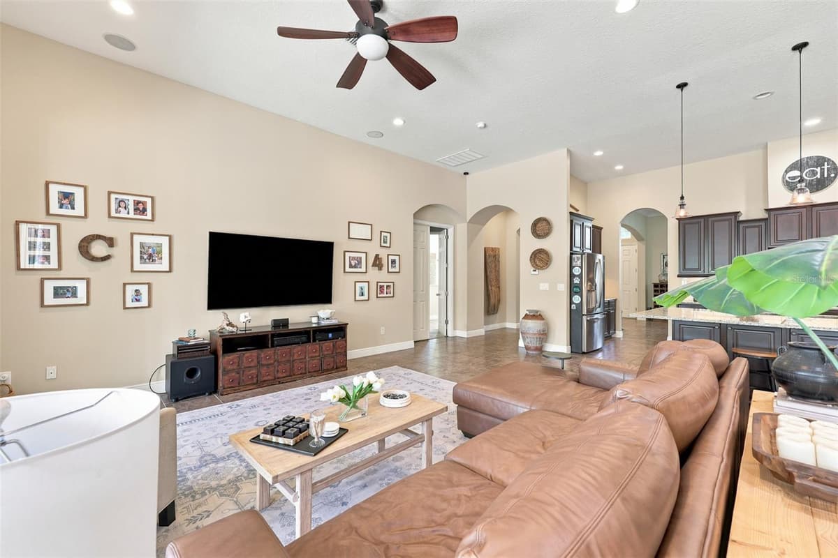 15512 MOSSY RIDGE LANE — photo 8 of 59