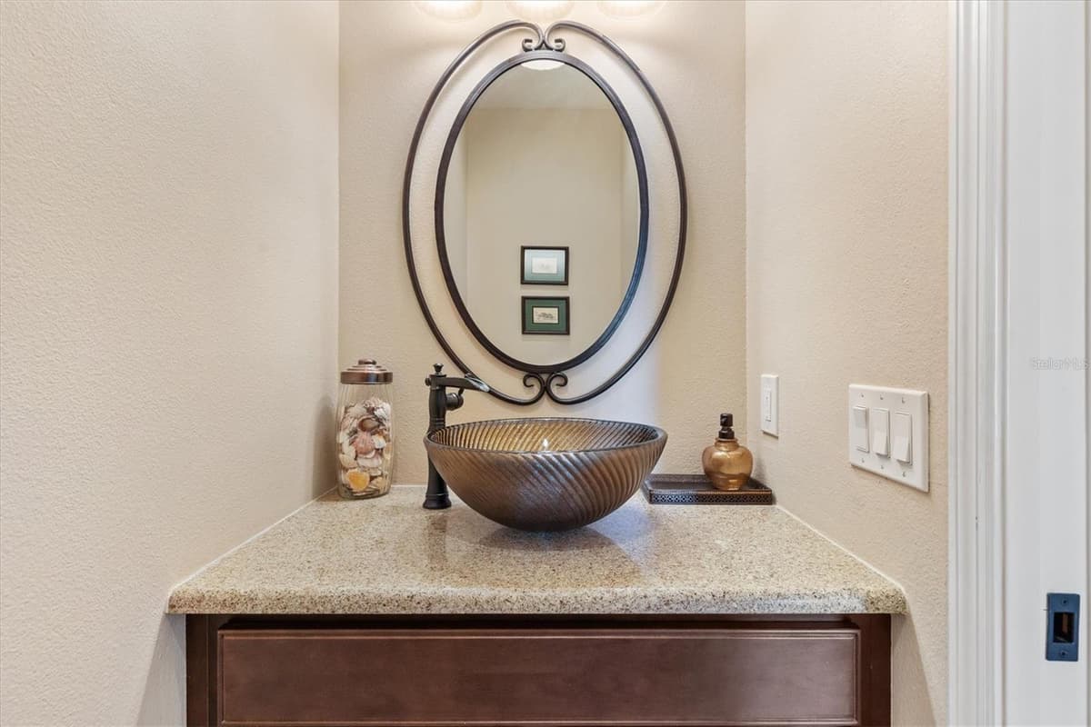 1304 BRUNELL STREET — photo 8 of 44