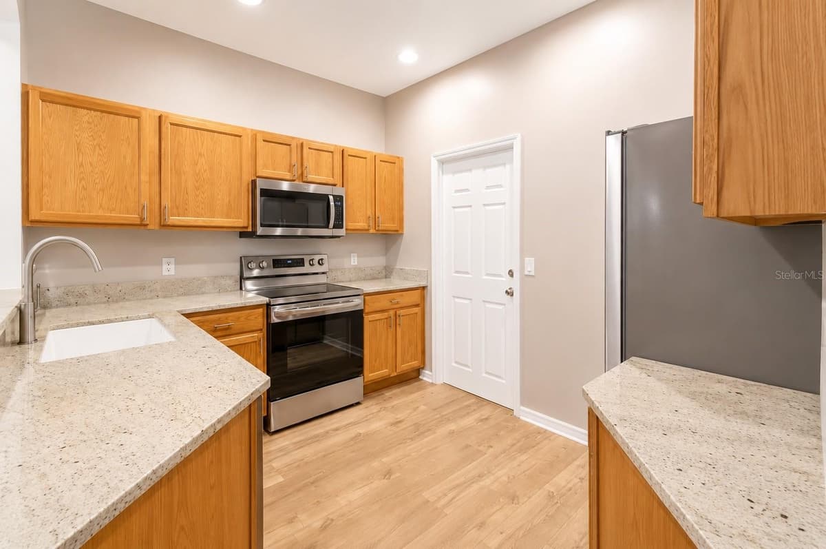 1636 SPRING MEADOW LOOP — photo 7 of 31