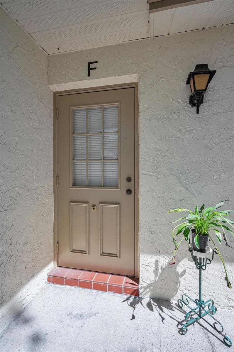 1333 SHADY PINE WAY — photo 4 of 43