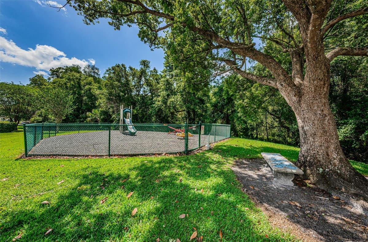 1333 SHADY PINE WAY — photo 38 of 43