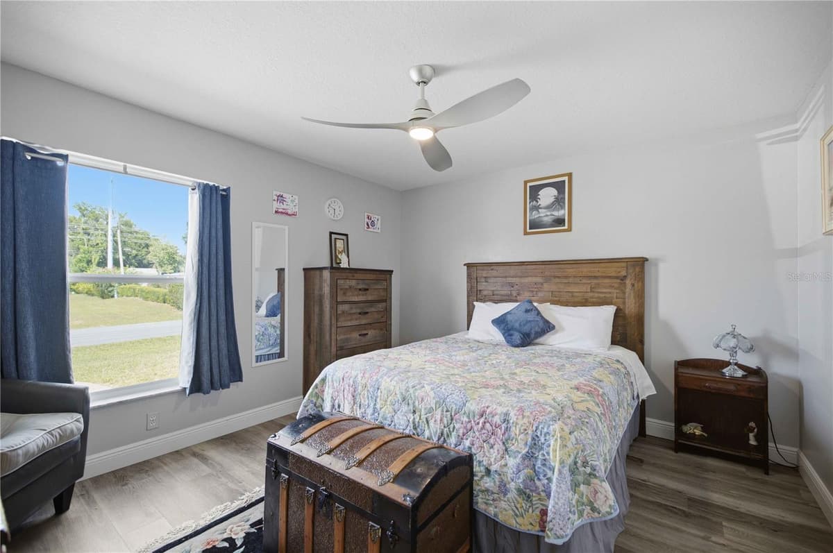 735 STARJASMINE PLACE — photo 32 of 33