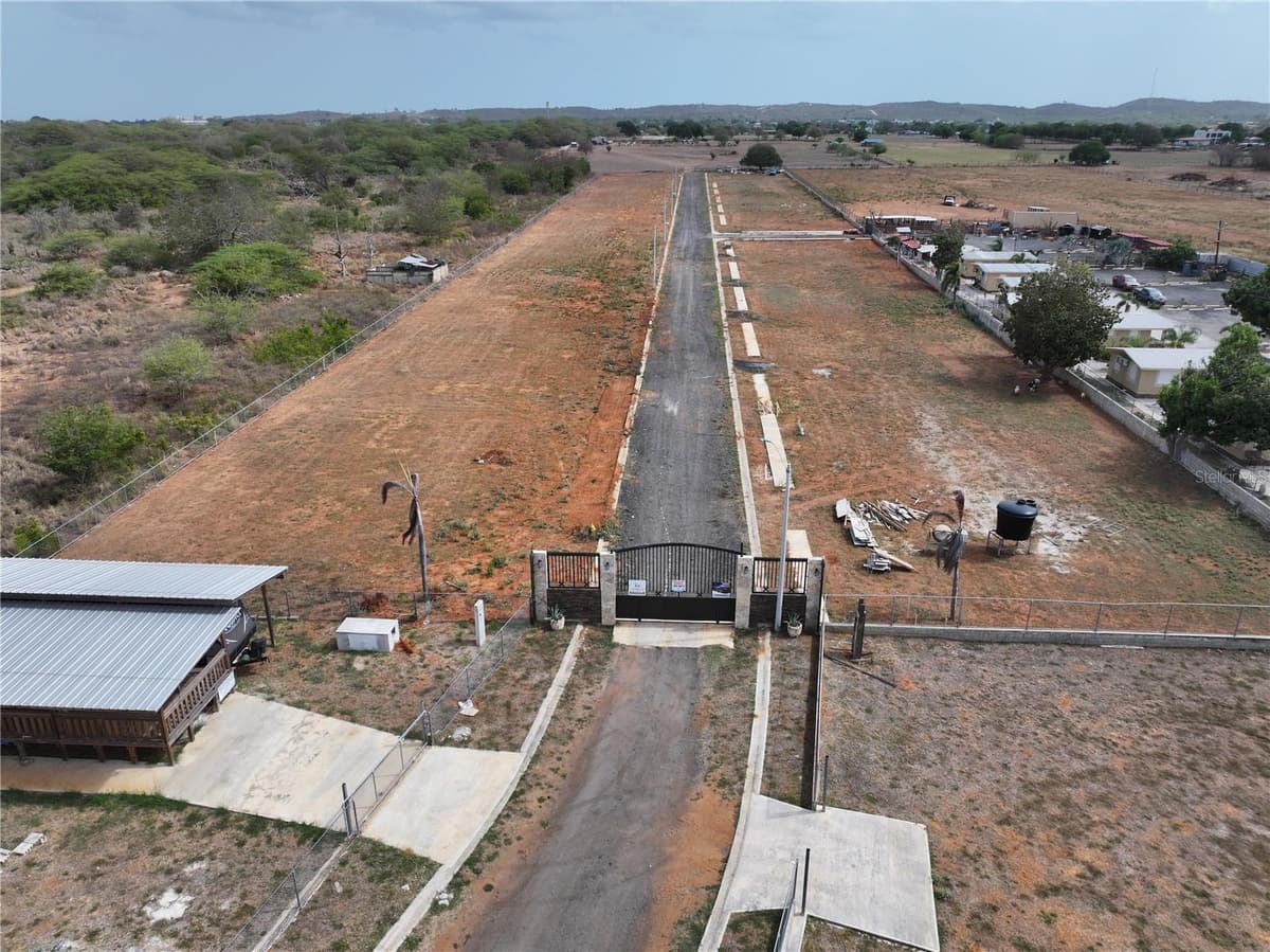 SR 301 km 9.9 int SECTOR LAS SALINAS BARRIO BOQUERON — photo 8 of 29