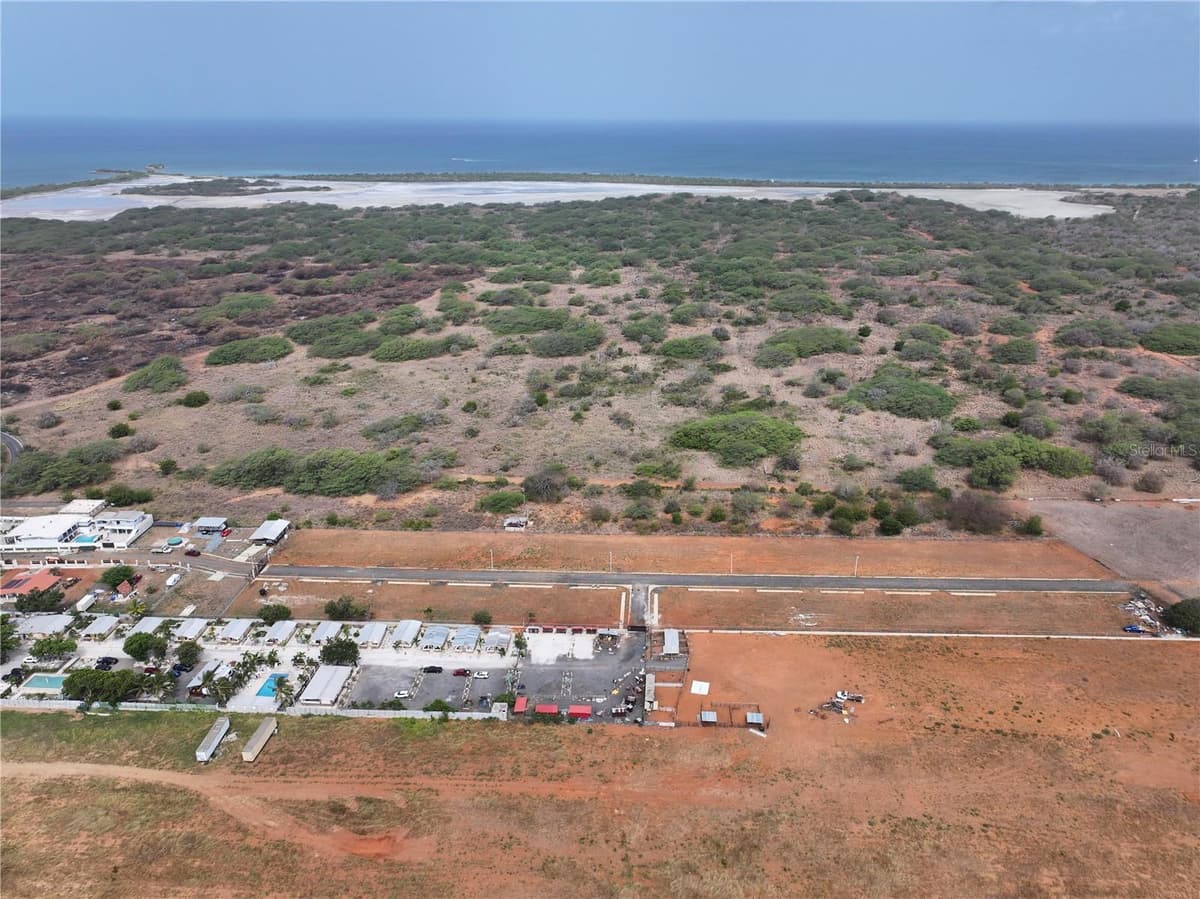 SR 301 km 9.9 int SECTOR LAS SALINAS BARRIO BOQUERON — photo 19 of 29