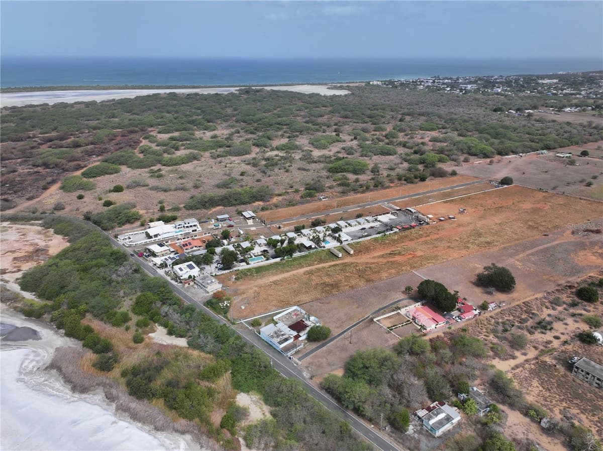 SR 301 km 9.9 int SECTOR LAS SALINAS BARRIO BOQUERON — photo 17 of 29
