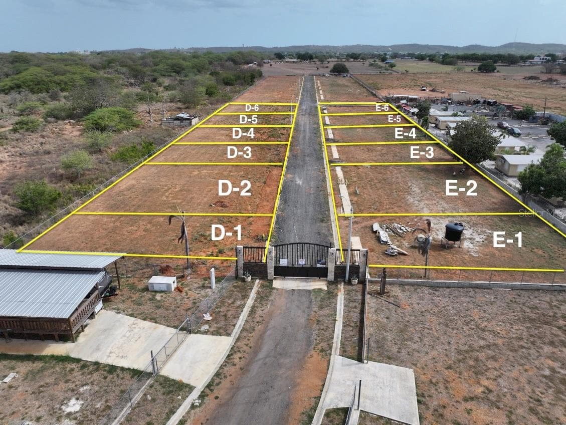 SR 301 km 9.9 int SECTOR LAS SALINAS BARRIO BOQUERON — photo 1 of 29