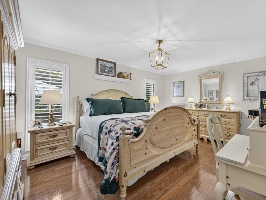 823 WOODS COURT — photo 15 of 38