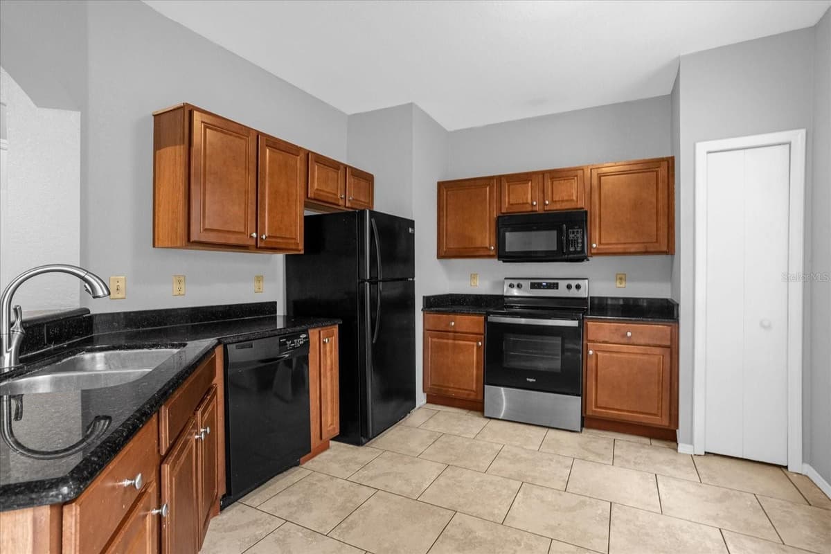 1341 ARBOR VISTA LOOP — photo 8 of 20