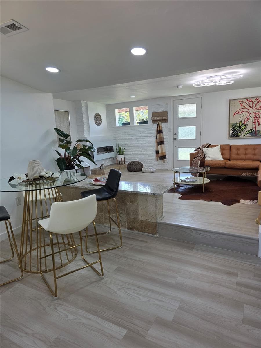 1205 WILLIS AVENUE — photo 31 of 65