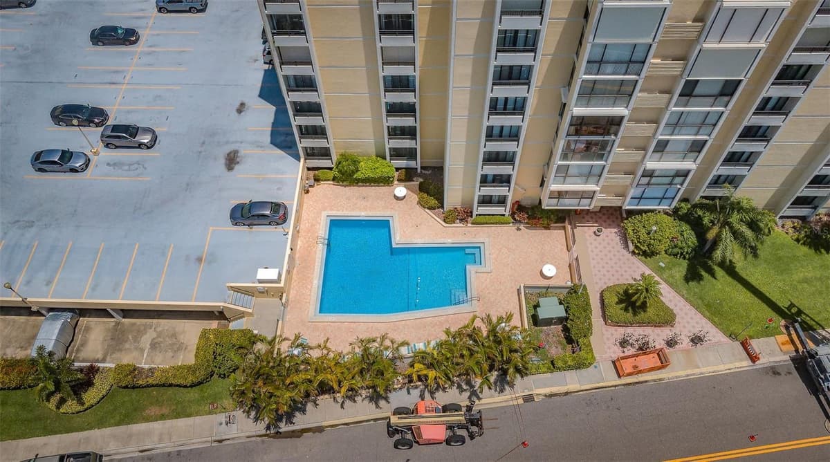 851 BAYWAY BOULEVARD — photo 57 of 77