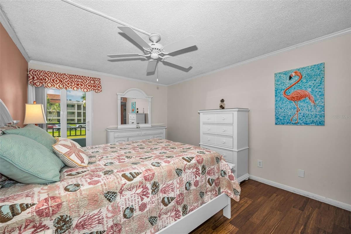 851 BAYWAY BOULEVARD — photo 19 of 77
