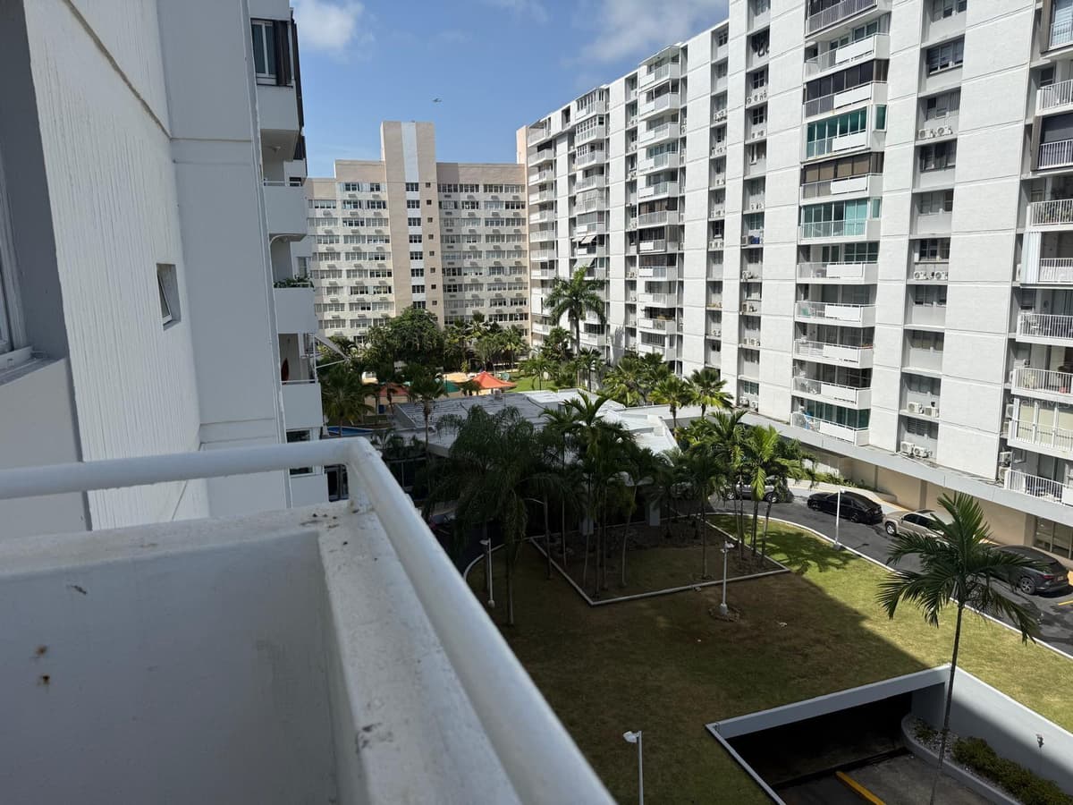 6400 ISLA VERDE AVENUE — photo 4 of 25