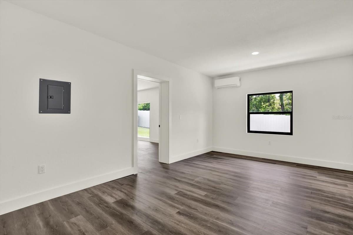 34370 RICHARDSON BOULEVARD — photo 44 of 54