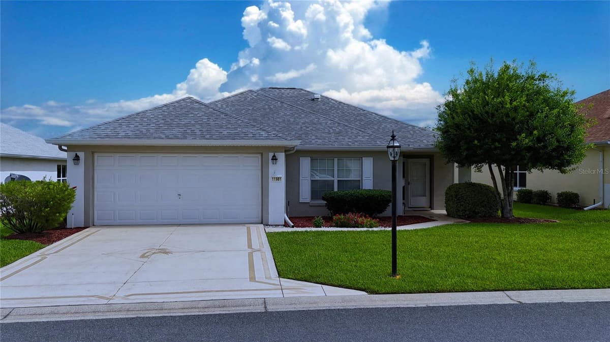 11981 91ST CIRCLE — photo 2 of 63