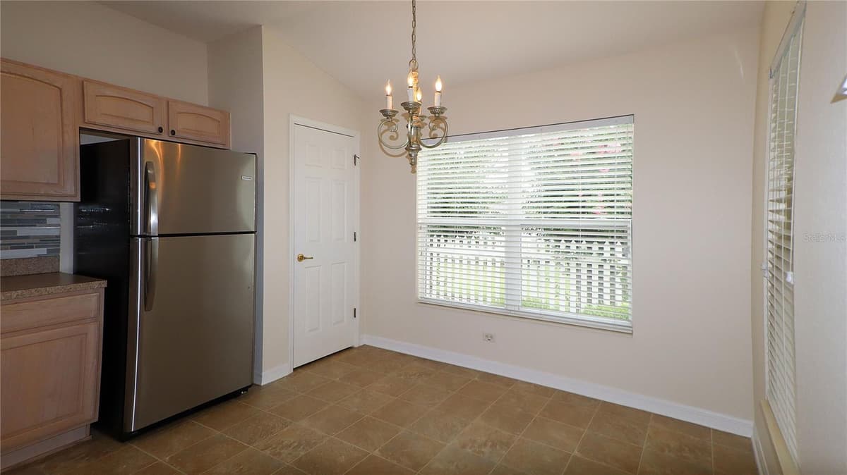 11981 91ST CIRCLE — photo 9 of 63