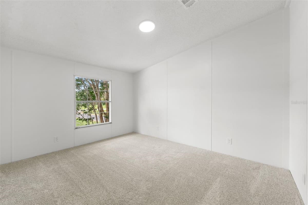 15591 46TH STREET — photo 23 of 33