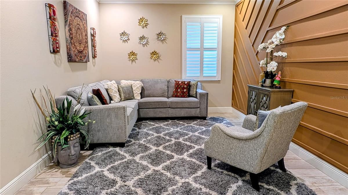 2468 WHITTLER BR BRANCH — photo 5 of 27