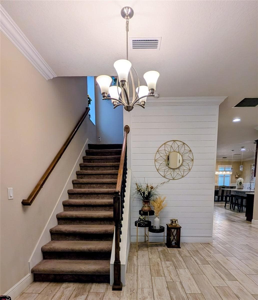2468 WHITTLER BR BRANCH — photo 12 of 27