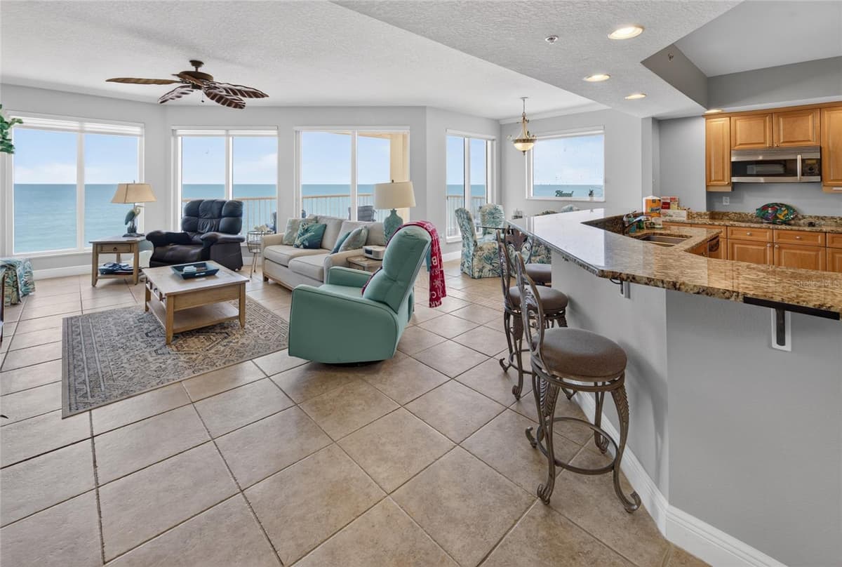 2901 ATLANTIC AVENUE — photo 7 of 49