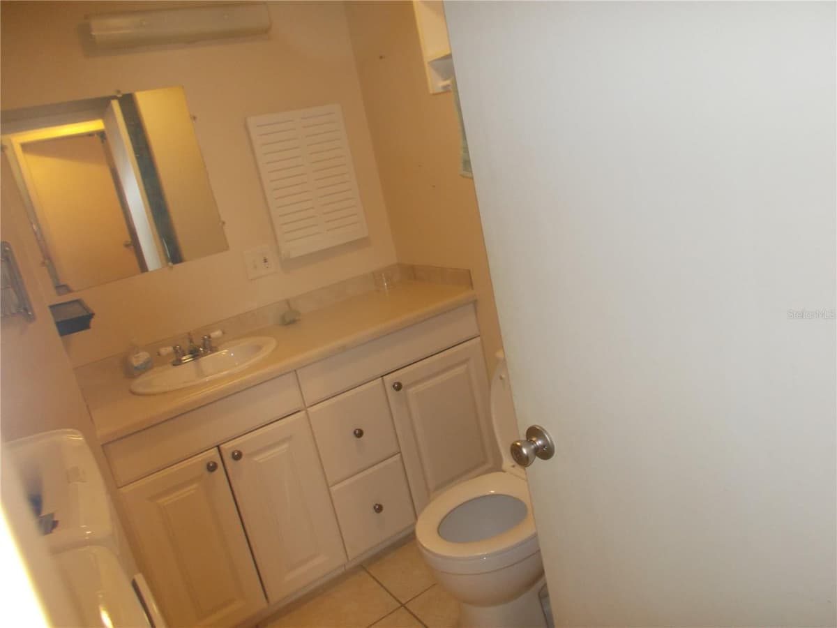 6872 HAAWI COURT — photo 18 of 54