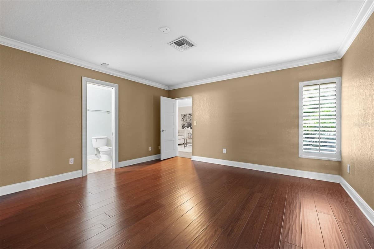 229 FLAME AVENUE — photo 14 of 66