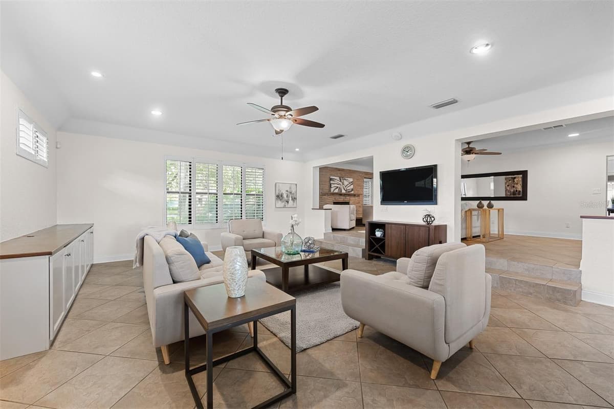 229 FLAME AVENUE — photo 34 of 66