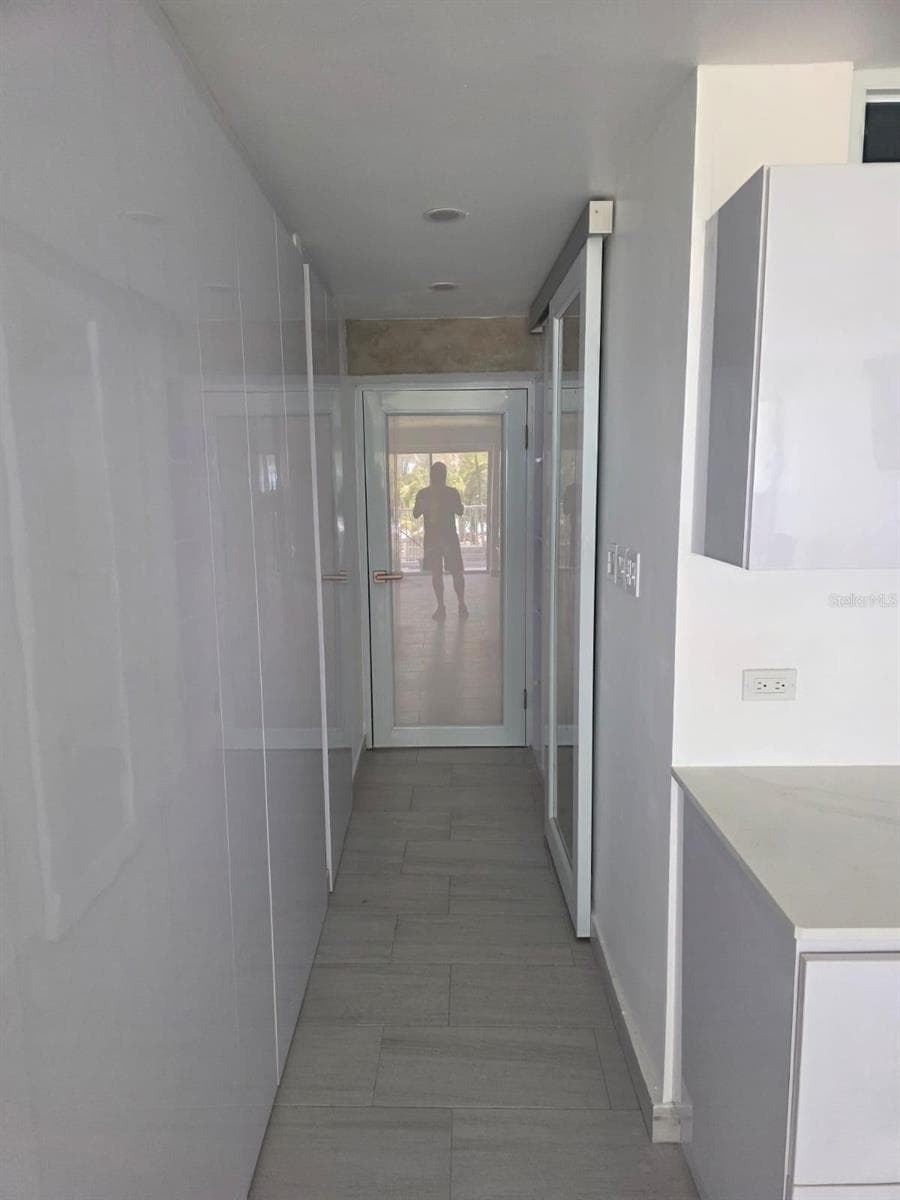 4633 AV. ISLA VERDE — photo 13 of 16