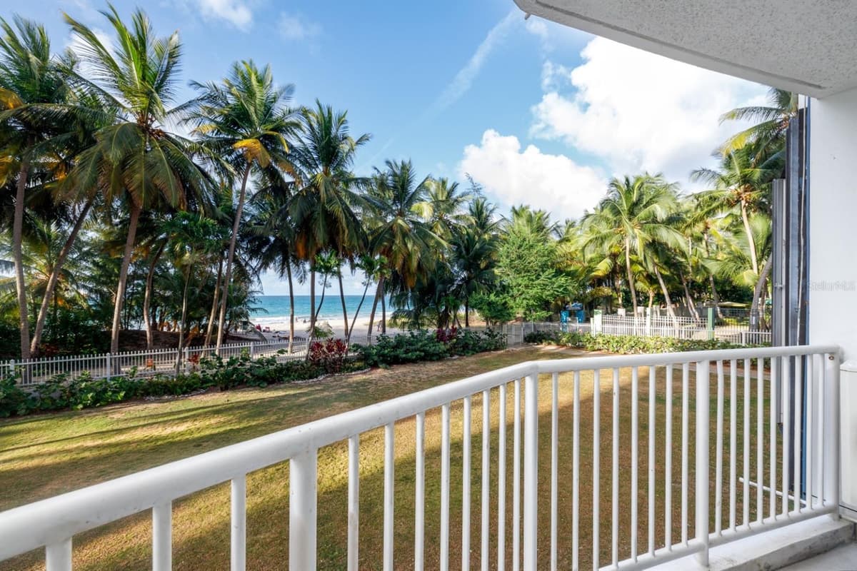 4633 AV. ISLA VERDE — photo 1 of 16