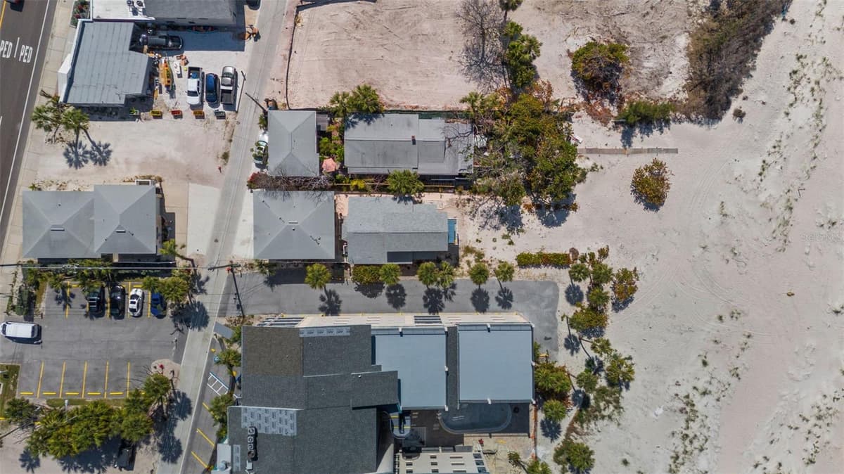13062 GULF BOULEVARD — photo 34 of 73