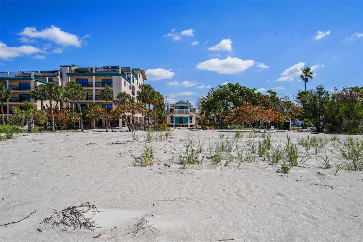 13062 GULF BOULEVARD — photo 5 of 73