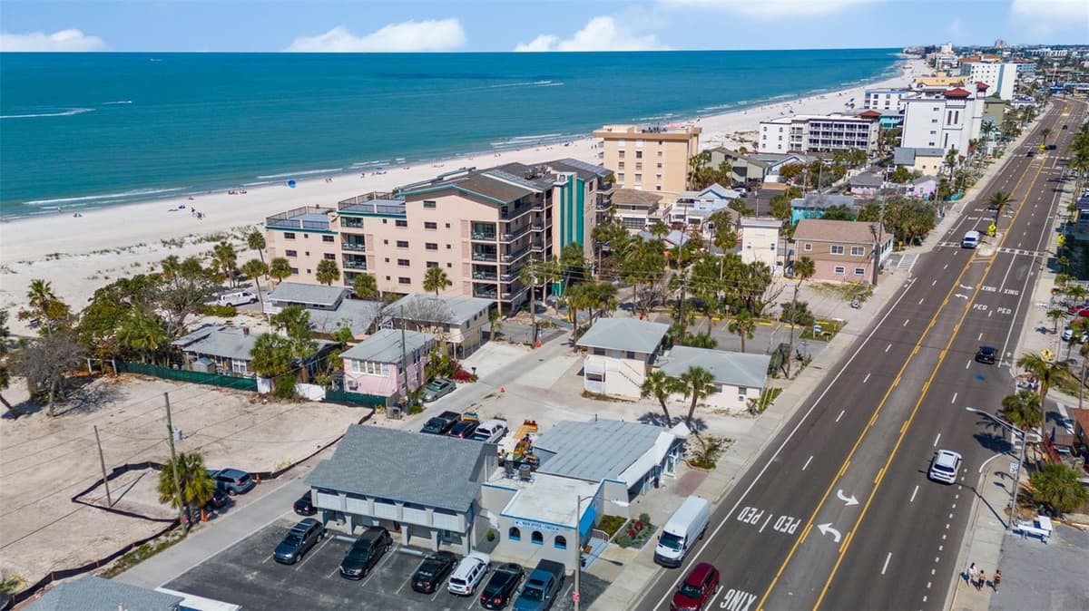 13062 GULF BOULEVARD — photo 32 of 73