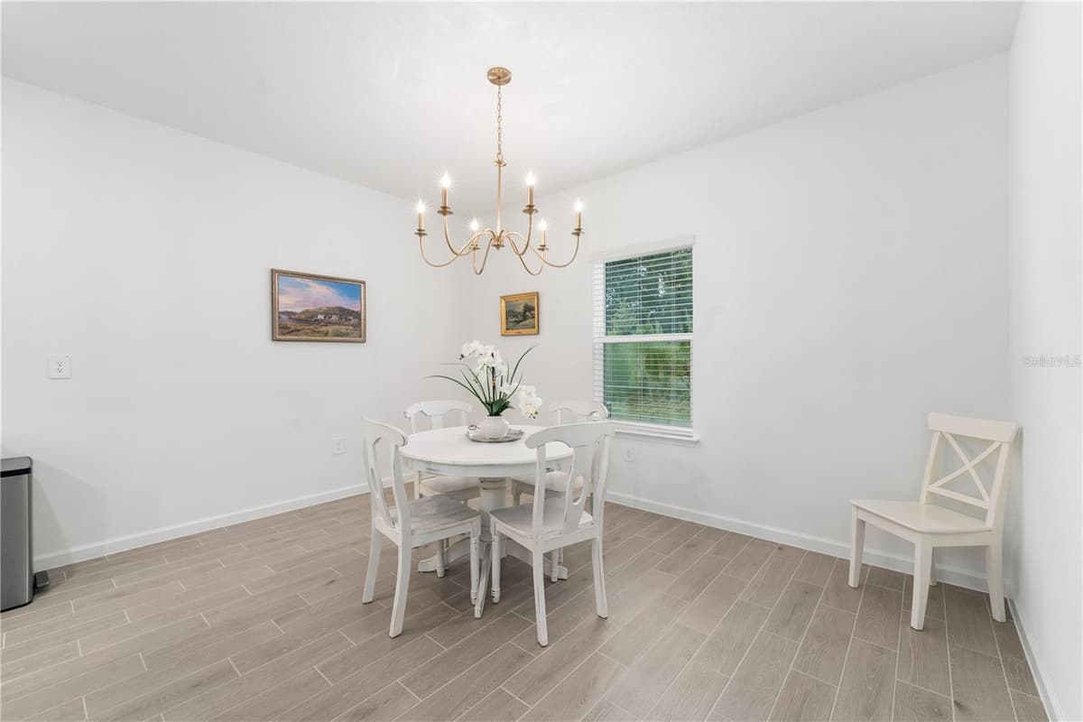 13941 CONVERGENCE BOULEVARD — photo 10 of 51