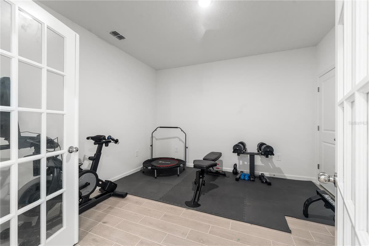 13941 CONVERGENCE BOULEVARD — photo 19 of 51