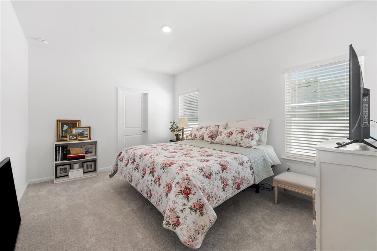 13941 CONVERGENCE BOULEVARD — photo 31 of 51