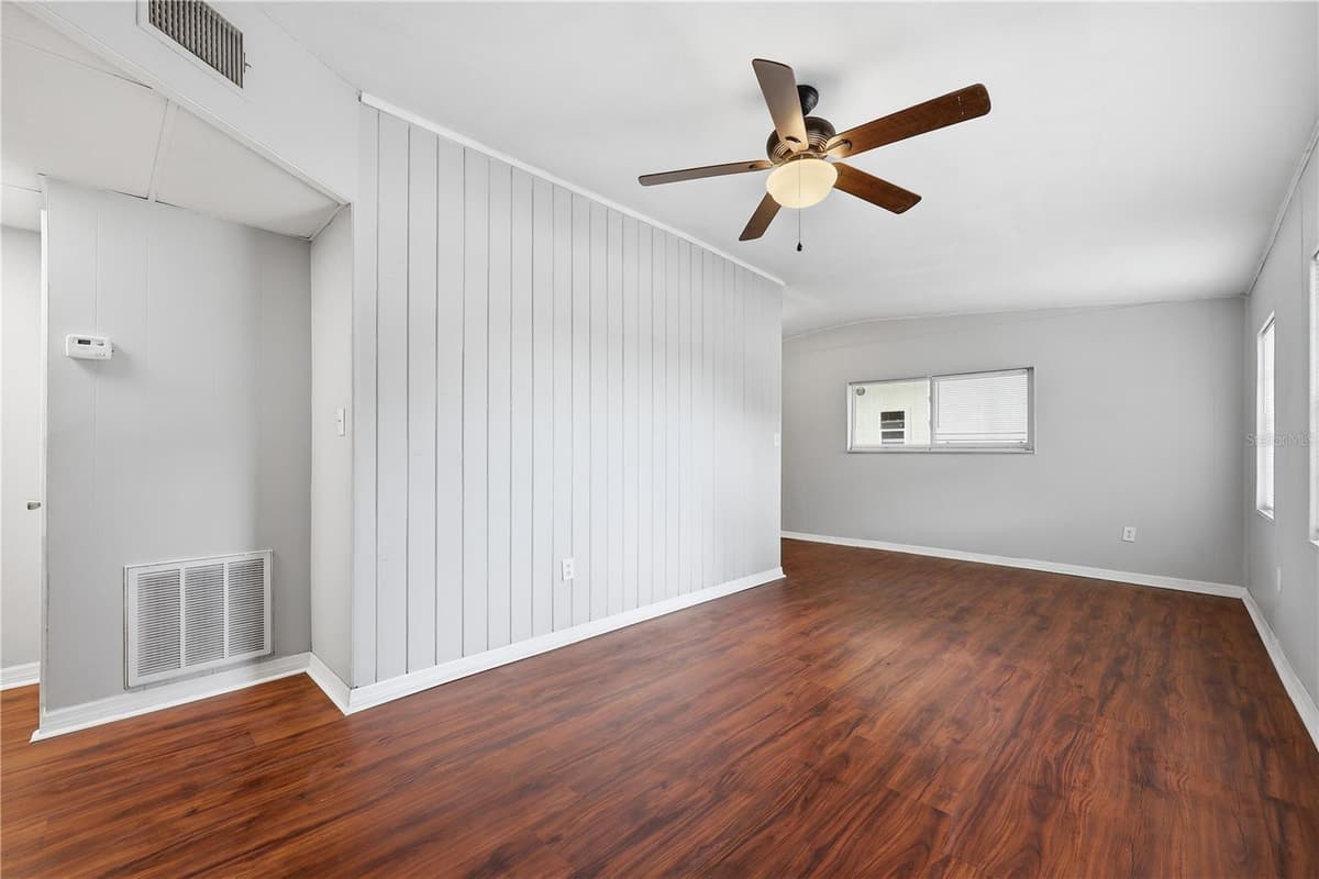 615 DANVERS STREET — photo 7 of 22