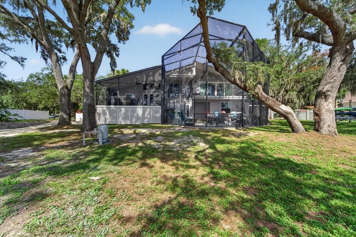 11302 SANDPINE ROAD — photo 70 of 81