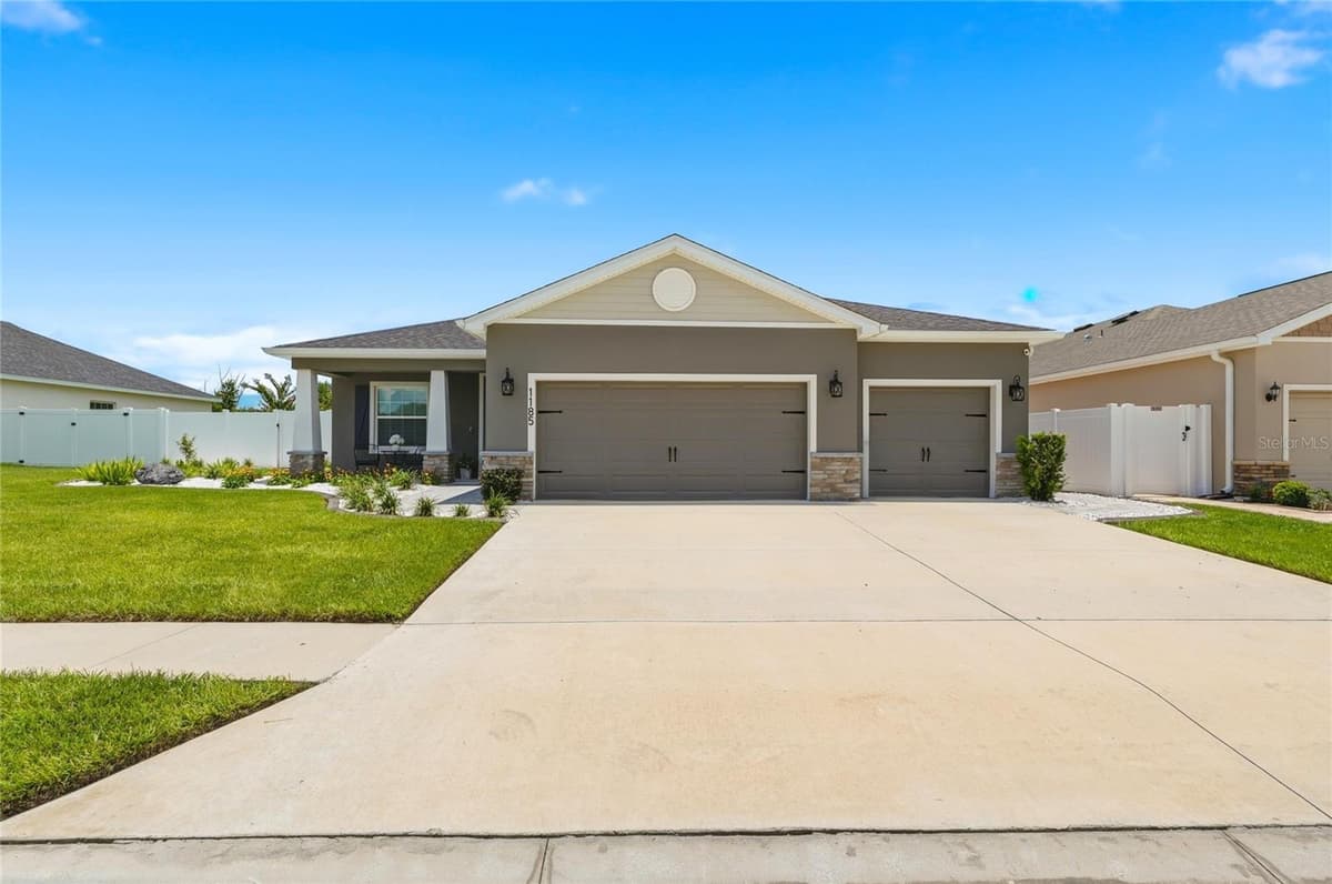 1185 SANDPIPER LOOP — photo 8 of 87