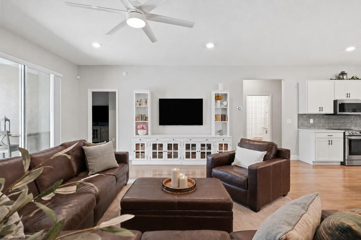 1185 SANDPIPER LOOP — photo 12 of 87